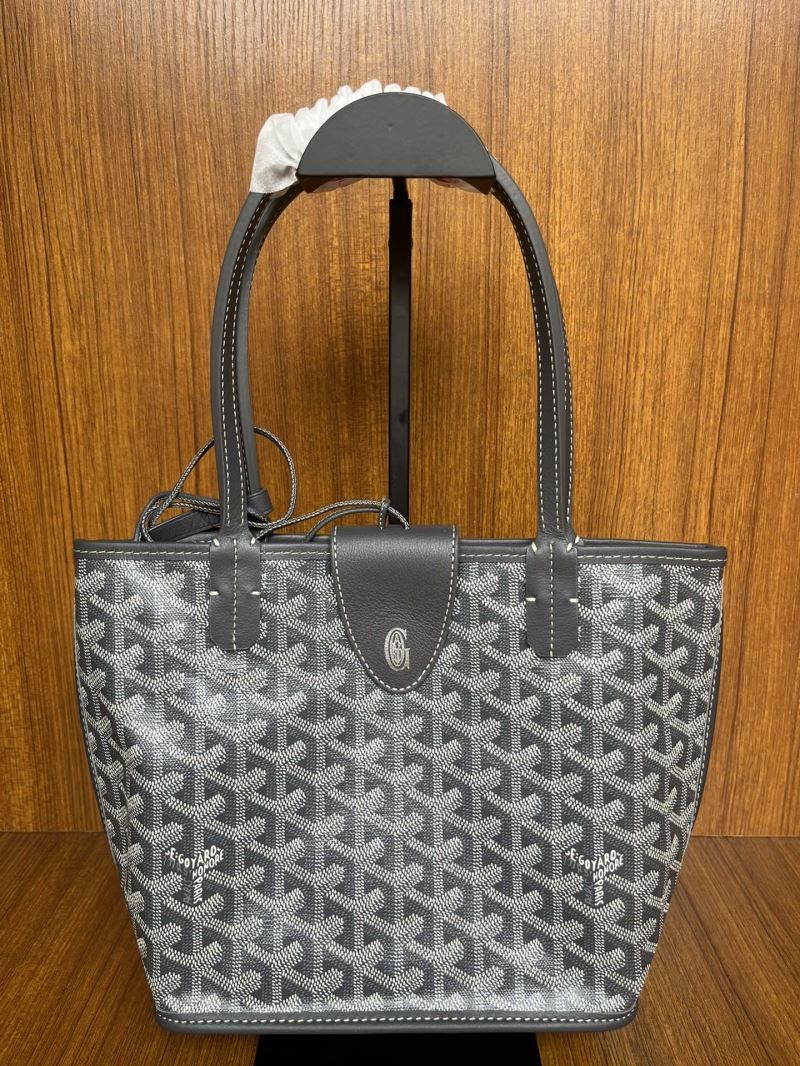 Goyard Shopping Bags